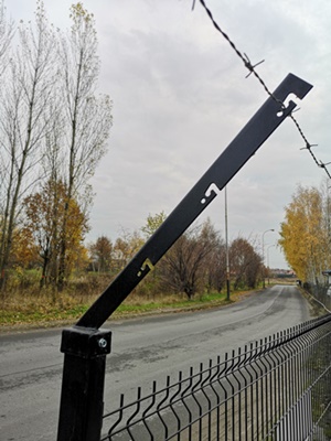 wysięgnik antracyt do drutu kolczastego, na 3 druty